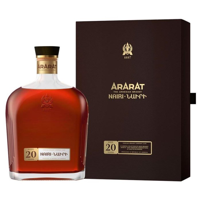 Brandy Ararat Nairi 20y 40% 0,7L