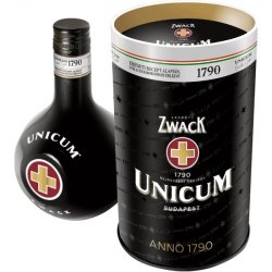 Likér Zwack Unicum 40% 0,5L