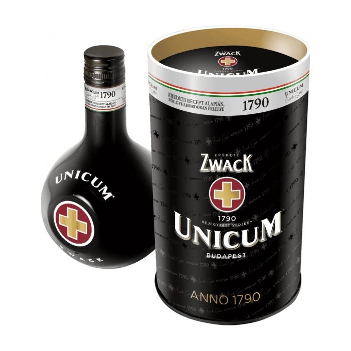 Likér Zwack Unicum 40% 0,5L